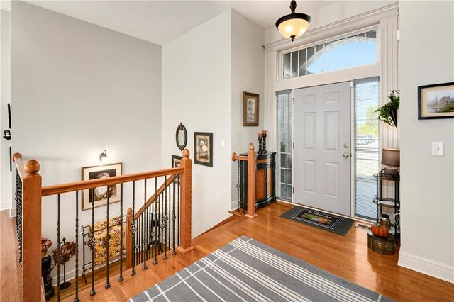 4421 Grand Court, Leavenworth, KS 66048