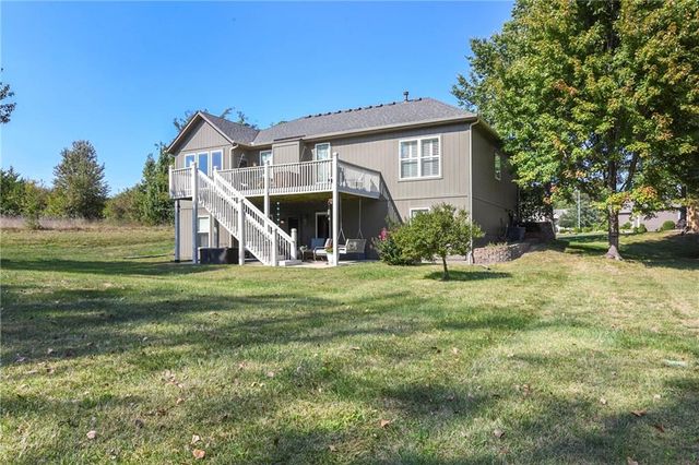 4421 Grand Court, Leavenworth, KS 66048