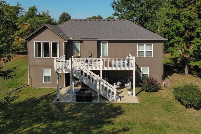 4421 Grand Court, Leavenworth, KS 66048