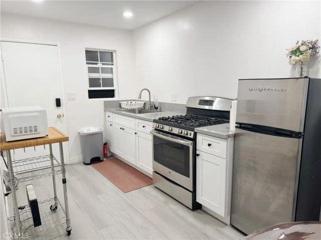 114 W Olive, Pomona, CA 91766