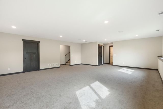 2641 213th Street W, Farmington, MN 55024