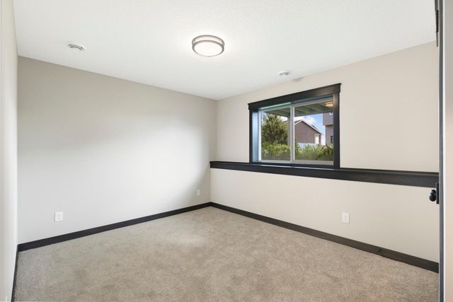 2641 213th Street W, Farmington, MN 55024