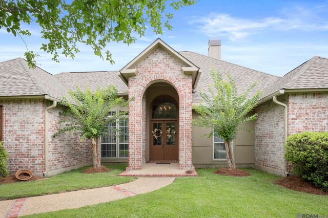 18933 Vignes Lake Ave, Baton Rouge, LA 70817