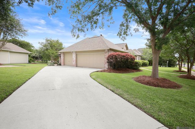 18933 Vignes Lake Ave, Baton Rouge, LA 70817