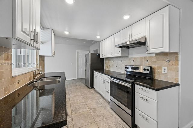 2449 SE Aneci St, Port St. Lucie, FL 34984