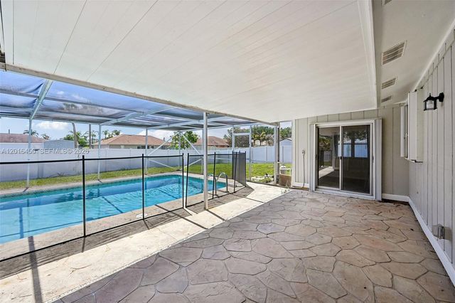 2449 SE Aneci St, Port St. Lucie, FL 34984