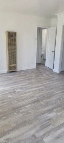6315 8th, Los Angeles, CA 90043