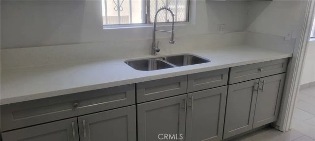 6315 8th, Los Angeles, CA 90043