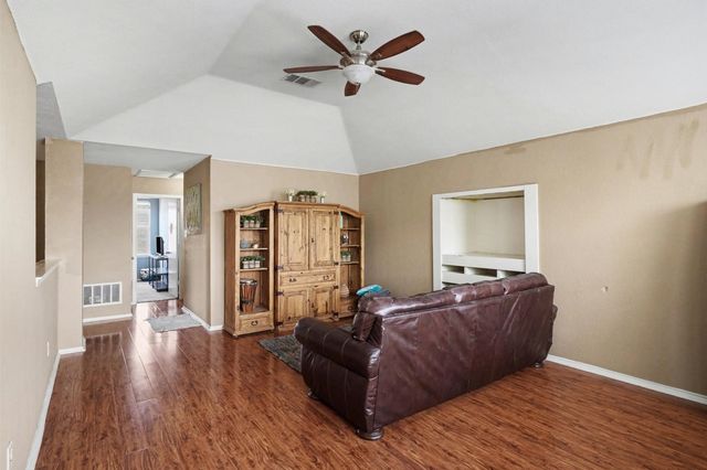 4420 Westbend Lane, Fort Worth, TX 76244