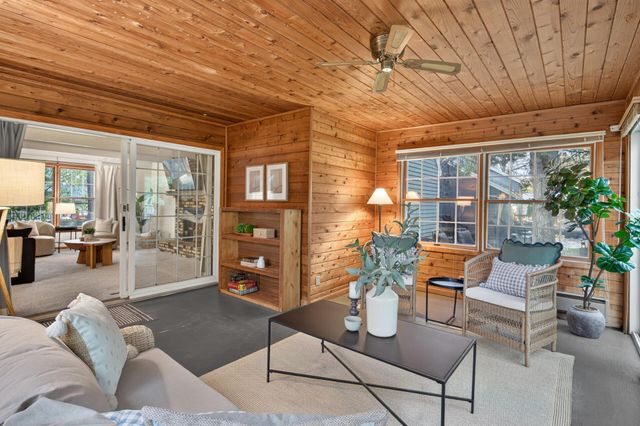 8906 138th Street Court, Apple Valley, MN 55124