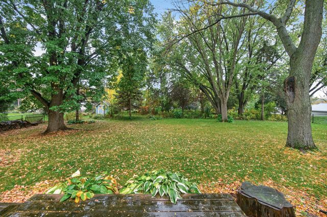 8906 138th Street Court, Apple Valley, MN 55124