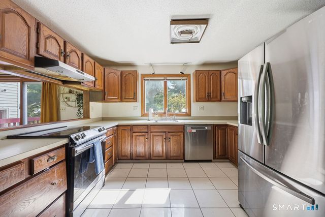 25 Canal Street, New Britain, CT 06052