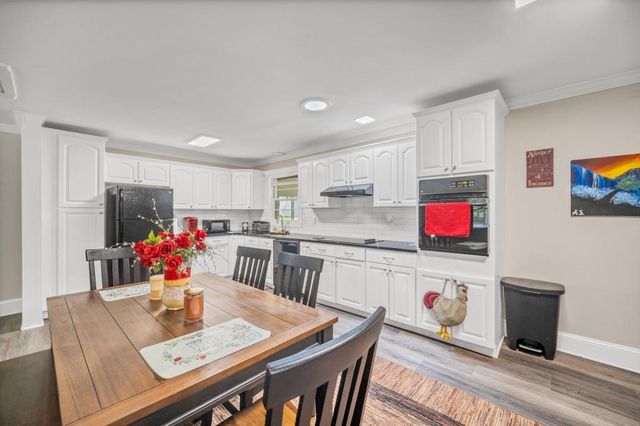 83 Summit Ridge SE Circle, Cartersville, GA 30120