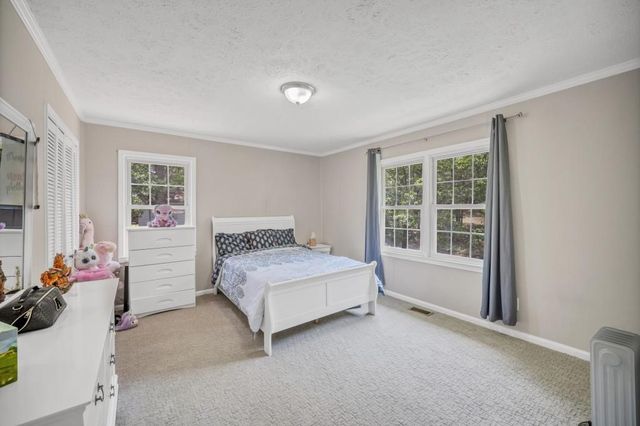 83 Summit Ridge SE Circle, Cartersville, GA 30120