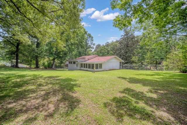 83 Summit Ridge SE Circle, Cartersville, GA 30120