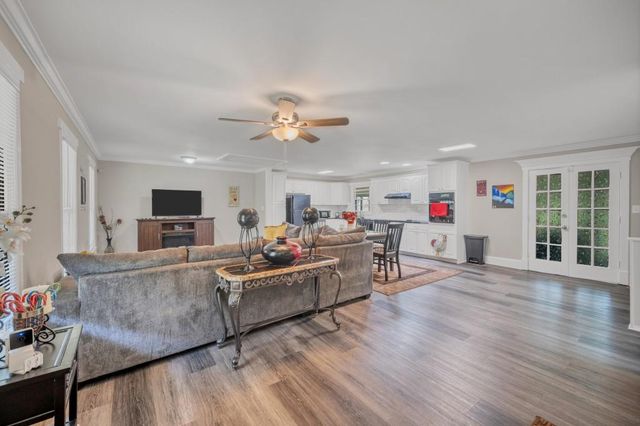 83 Summit Ridge SE Circle, Cartersville, GA 30120