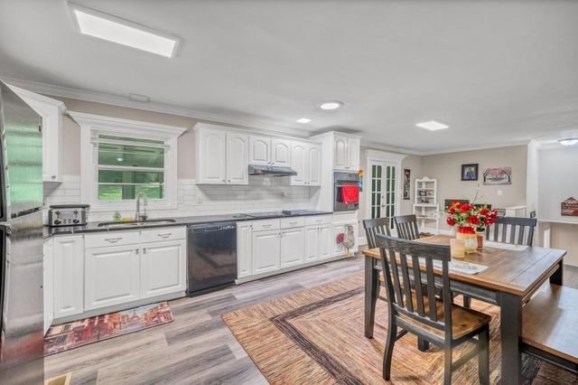 83 Summit Ridge SE Circle, Cartersville, GA 30120