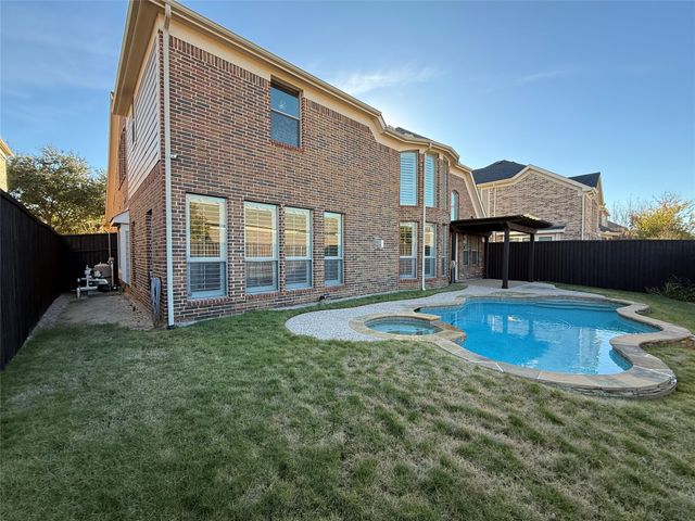 6033 Gentle Way, Plano, TX 75024