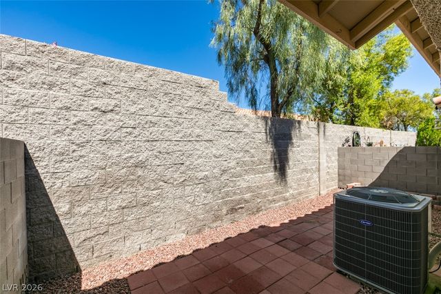 9712 Fionna Lane 102, Las Vegas, NV 89129