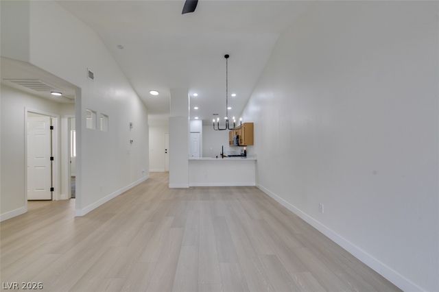 9712 Fionna Lane 102, Las Vegas, NV 89129