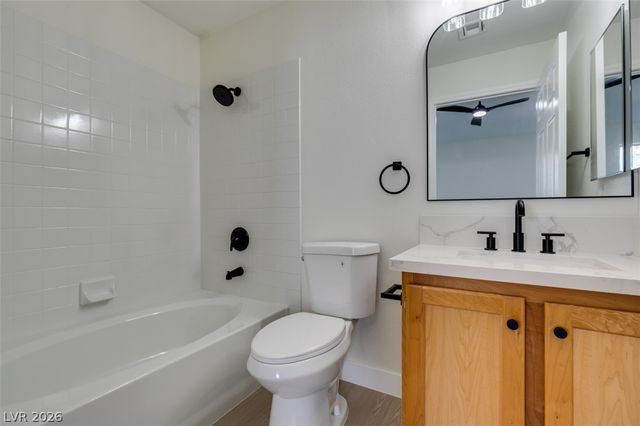 9712 Fionna Lane 102, Las Vegas, NV 89129