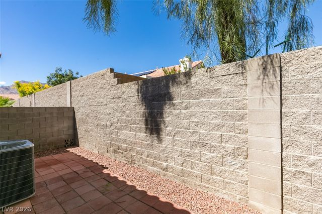9712 Fionna Lane 102, Las Vegas, NV 89129