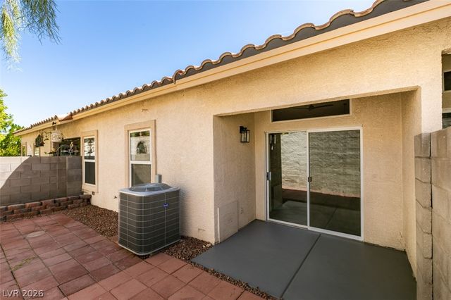9712 Fionna Lane 102, Las Vegas, NV 89129