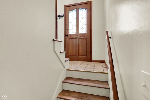 7536 Lindenwood Drive, Indianapolis, IN 46227