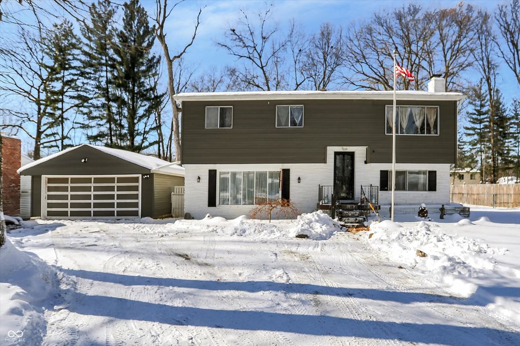 7536 Lindenwood Drive, Indianapolis, IN 46227