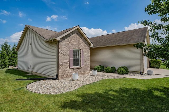 12002 Shearwater Run, Fort Wayne, IN 46845
