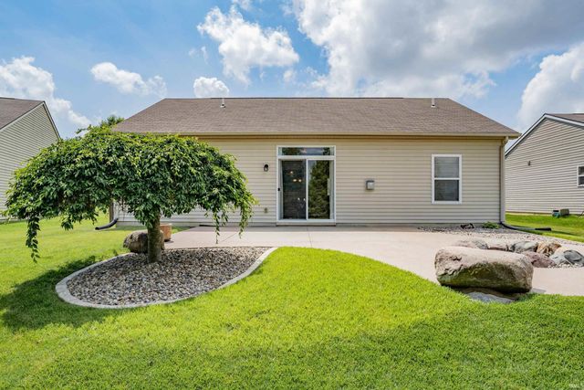 12002 Shearwater Run, Fort Wayne, IN 46845