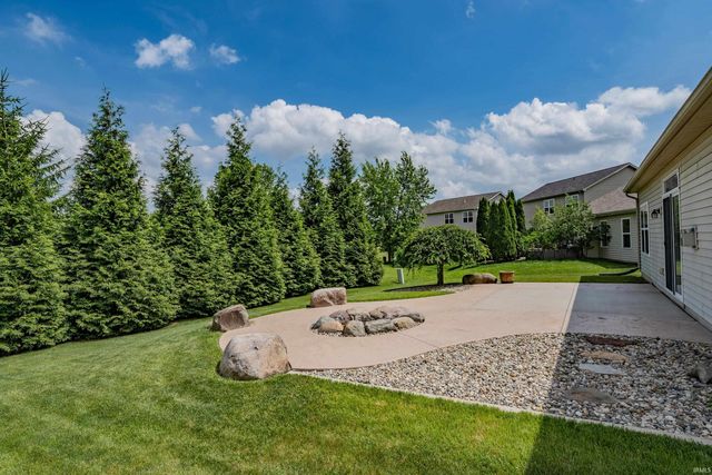 12002 Shearwater Run, Fort Wayne, IN 46845