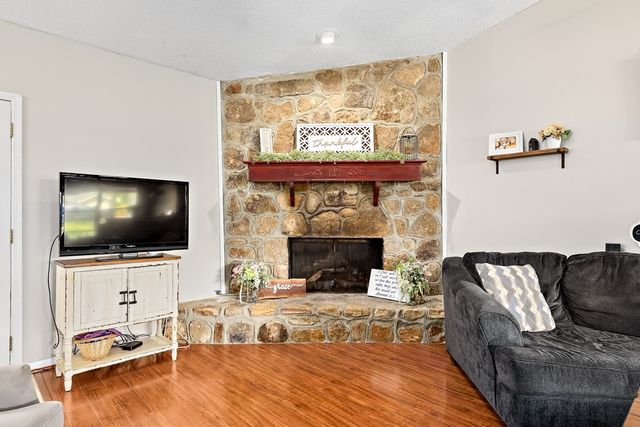 906 Wimbledon Drive, Dothan, AL 36305