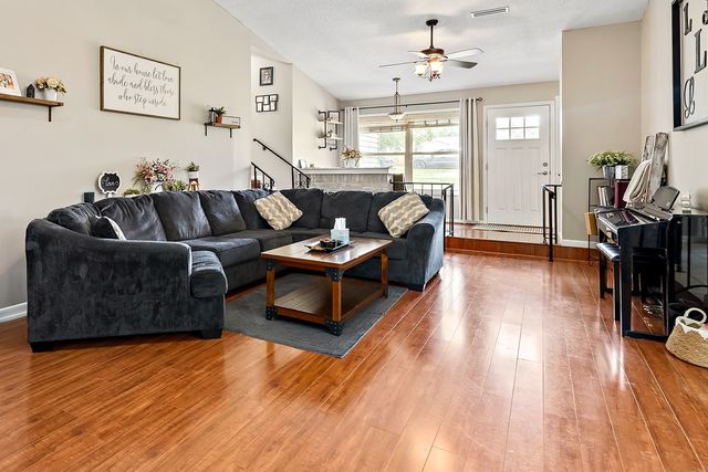 906 Wimbledon Drive, Dothan, AL 36305