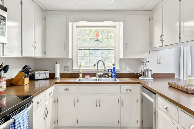 906 Wimbledon Drive, Dothan, AL 36305