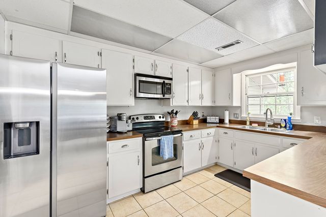 906 Wimbledon Drive, Dothan, AL 36305