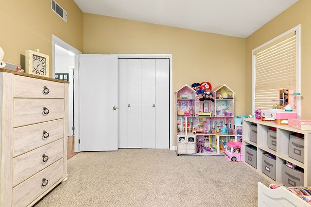 906 Wimbledon Drive, Dothan, AL 36305