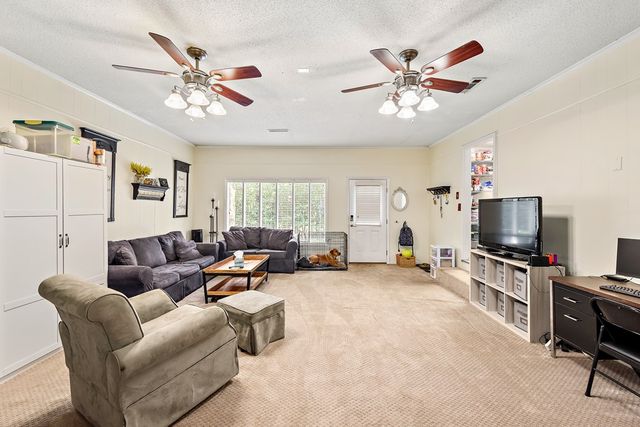 906 Wimbledon Drive, Dothan, AL 36305