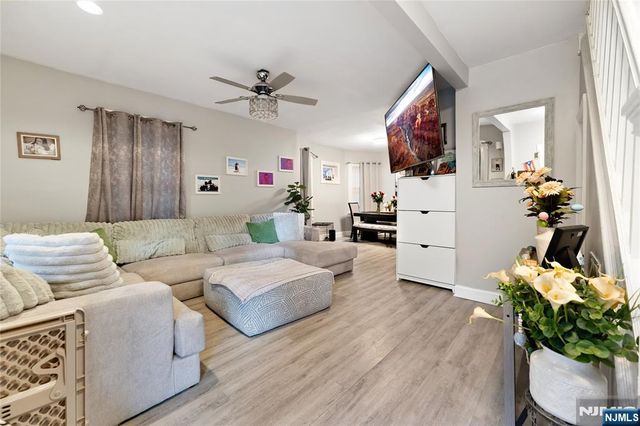 132 Jerome Place, Bloomfield, NJ 07003
