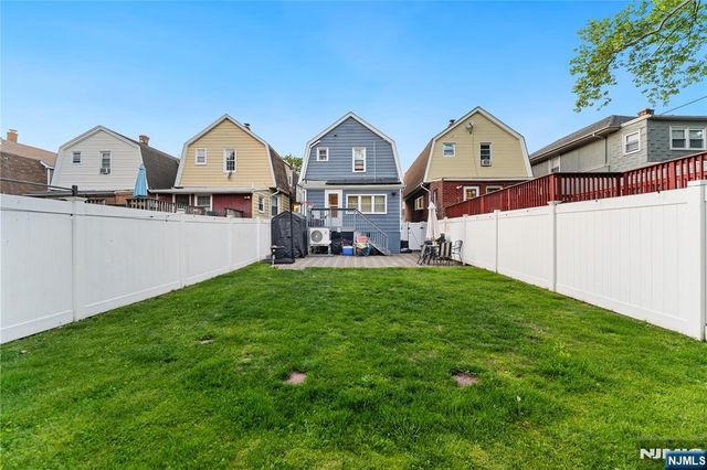 132 Jerome Place, Bloomfield, NJ 07003