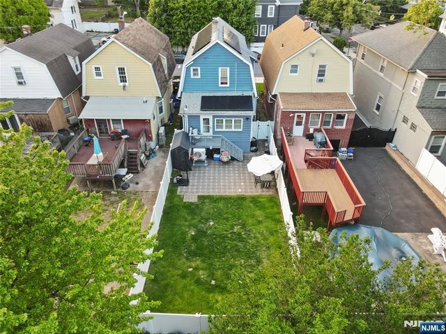132 Jerome Place, Bloomfield, NJ 07003
