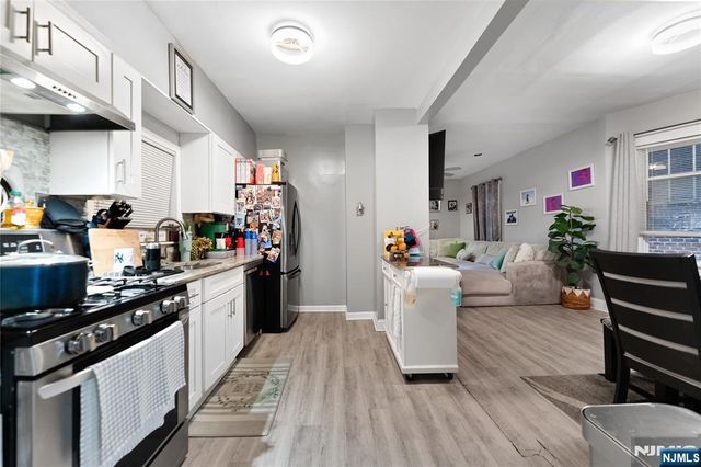 132 Jerome Place, Bloomfield, NJ 07003