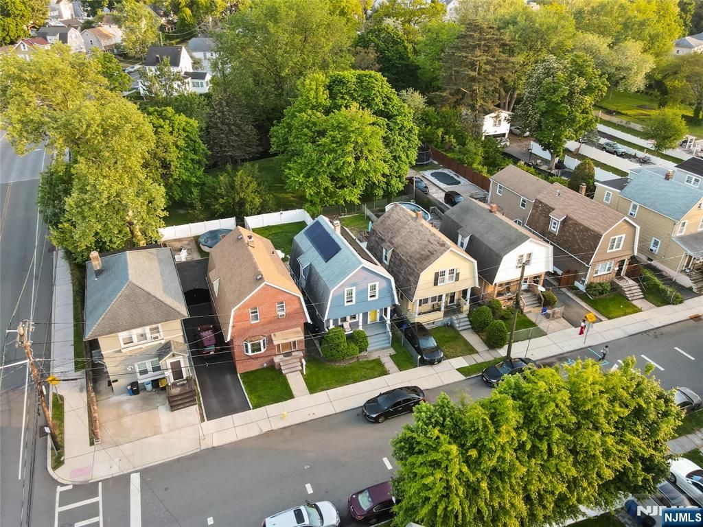 132 Jerome Place, Bloomfield, NJ 07003
