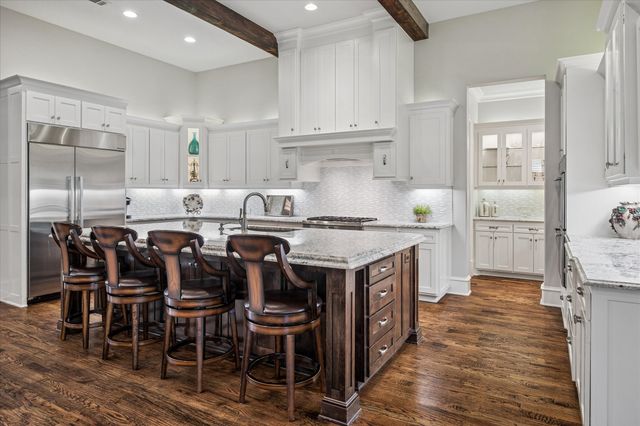 2817 Riverbrook Way, Southlake, TX 76092