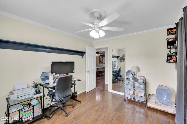 6904 Bellcrest Ct, Louisville, KY 40291