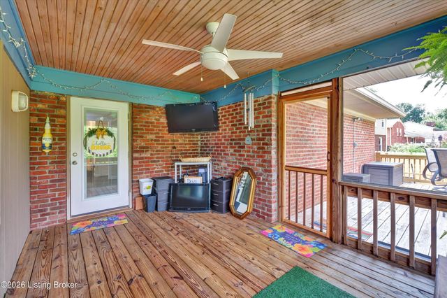 6904 Bellcrest Ct, Louisville, KY 40291