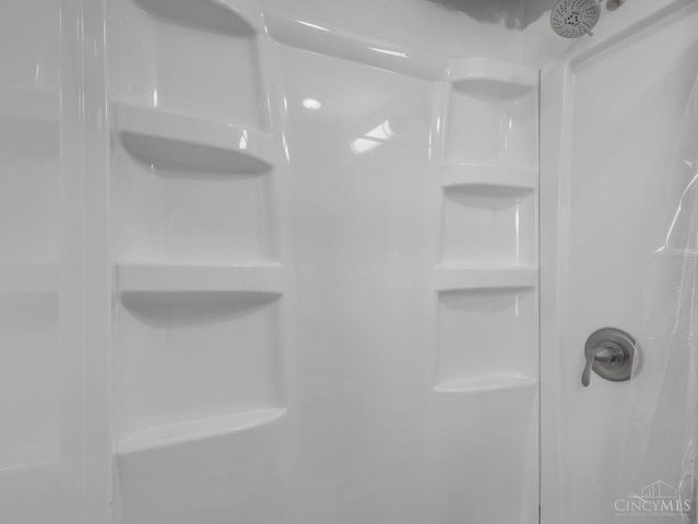 32 W Elm Street, Monroe, OH 45050