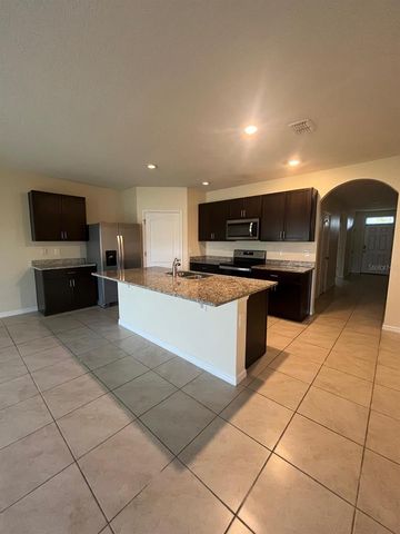 906 BIG BEND AVENUE, Orange City, FL 32763