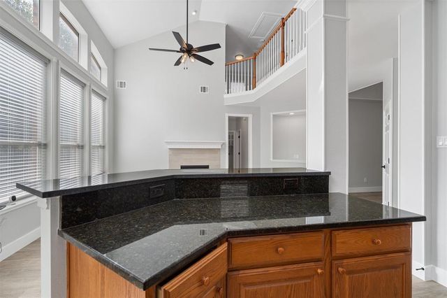 11205 Comiso Pala PATH, Austin, TX 78726