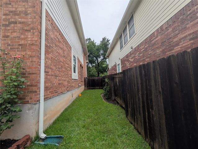 11205 Comiso Pala PATH, Austin, TX 78726